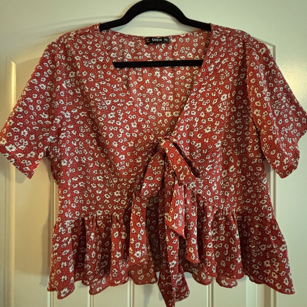SHEIN Floral Crop Blouse with Tie Front